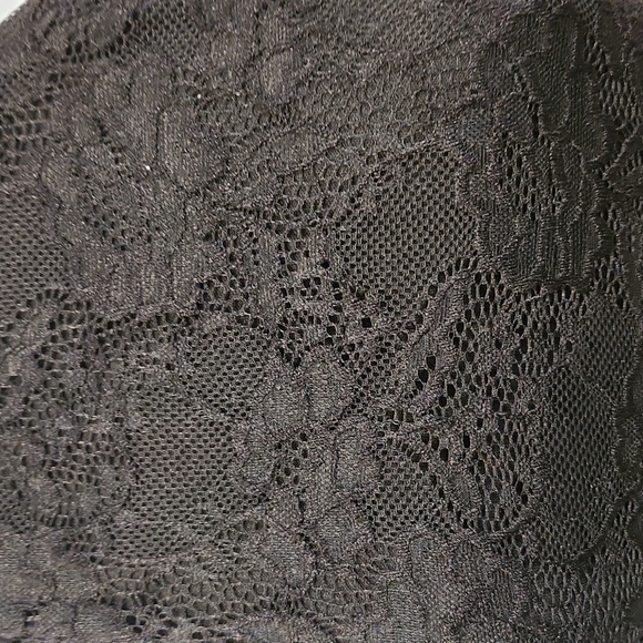 One Clothing Halter Lace Overlay Keyhole Back Dress - Picture 8 of 10